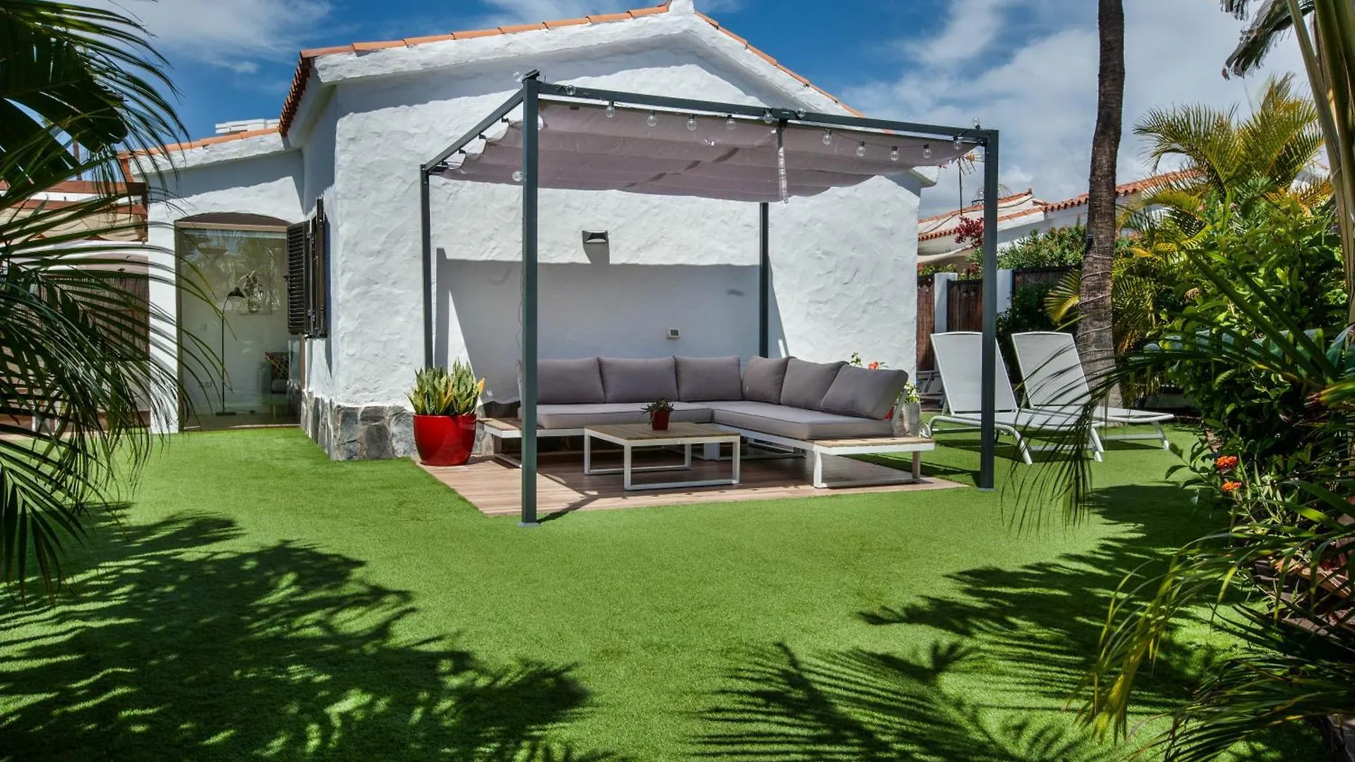 Happy Scape Bungalow With Relaxing Garden San Bartolome de Tirajana